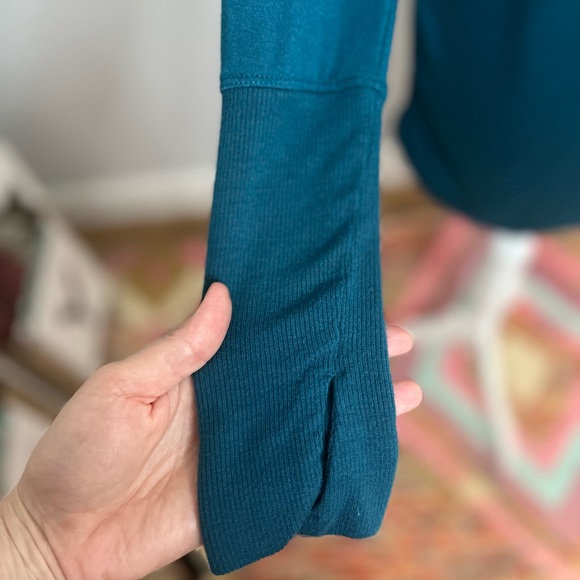 Athleta coastal teal nirvana modal drishti ruched sweater women’s size XS - Picture 5 of 7
